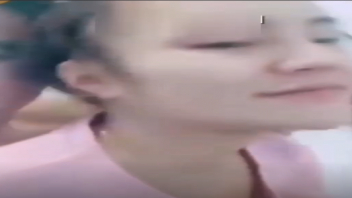 เสียวหี เย็ดแม่น้ำหนึ่ง เย็ดหน้ากระจก เย็ดสด เย็ดท่ายืน