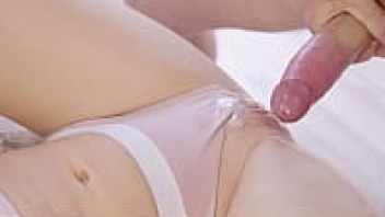แหวกกางเกงในเย็ด แตกใส่หี เย็ดเสียวๆ เย็ดสด เย็ดฝรั่ง