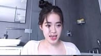 ไลฟ์สด ไข่สั่นยัดหี โชว์หี เน็ตไอดอลเกาหลี อาบน้ำโชว์