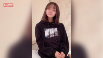 แหวกหี เลียหี เลียควย เย็ดสาวหมวย เย็ดสดแตกใน